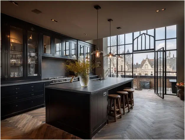 Black Kitchen Cabinets